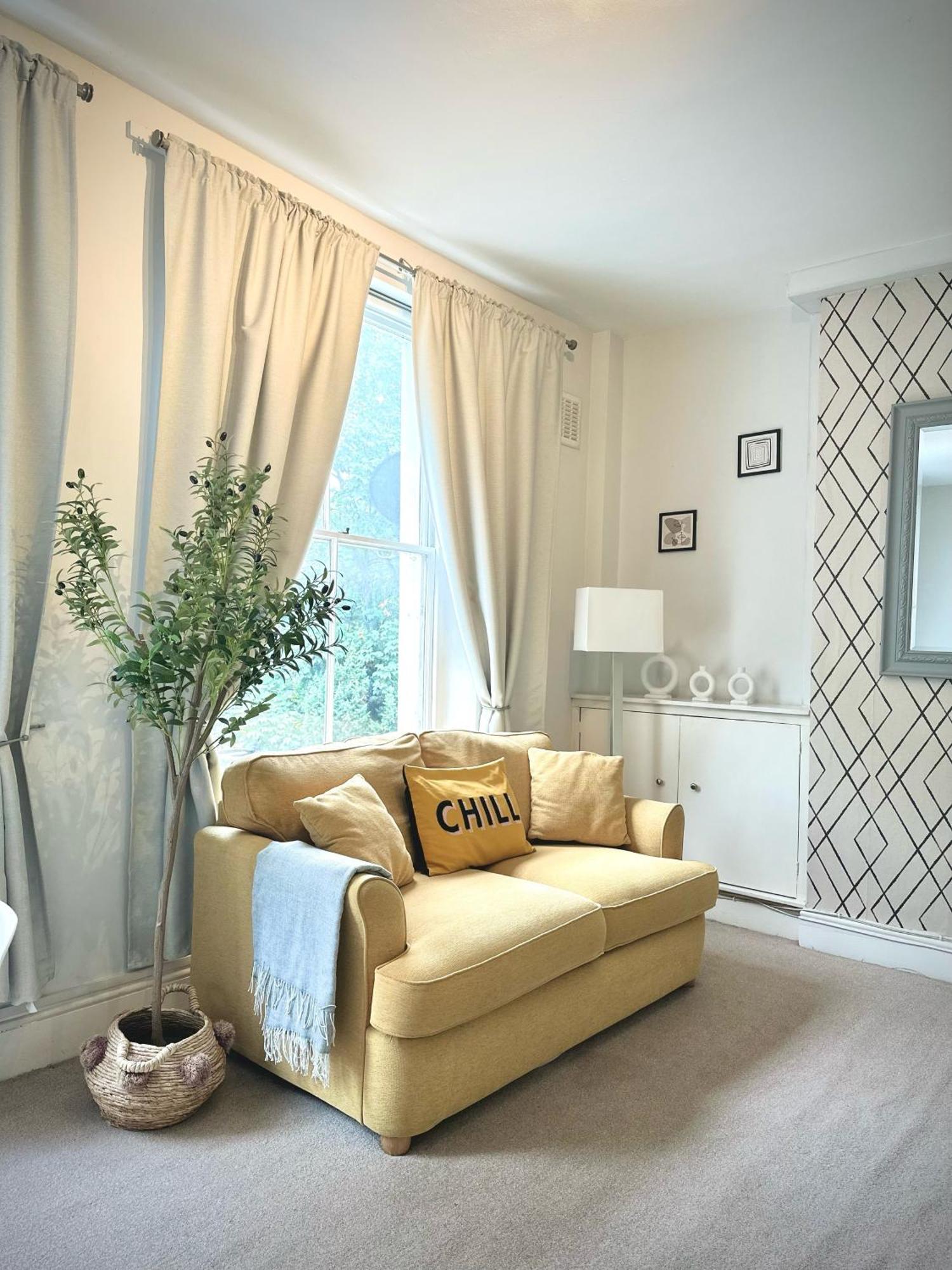 London Oval Apartment Esterno foto